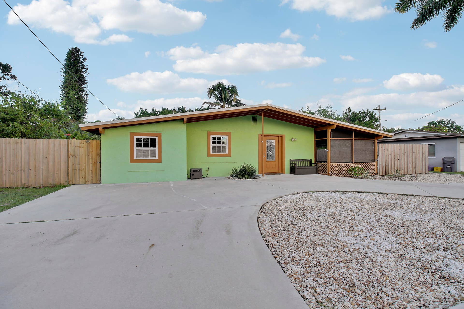 1225 MOHAWK Street, Jupiter, FL 33458 1225 Mohawk