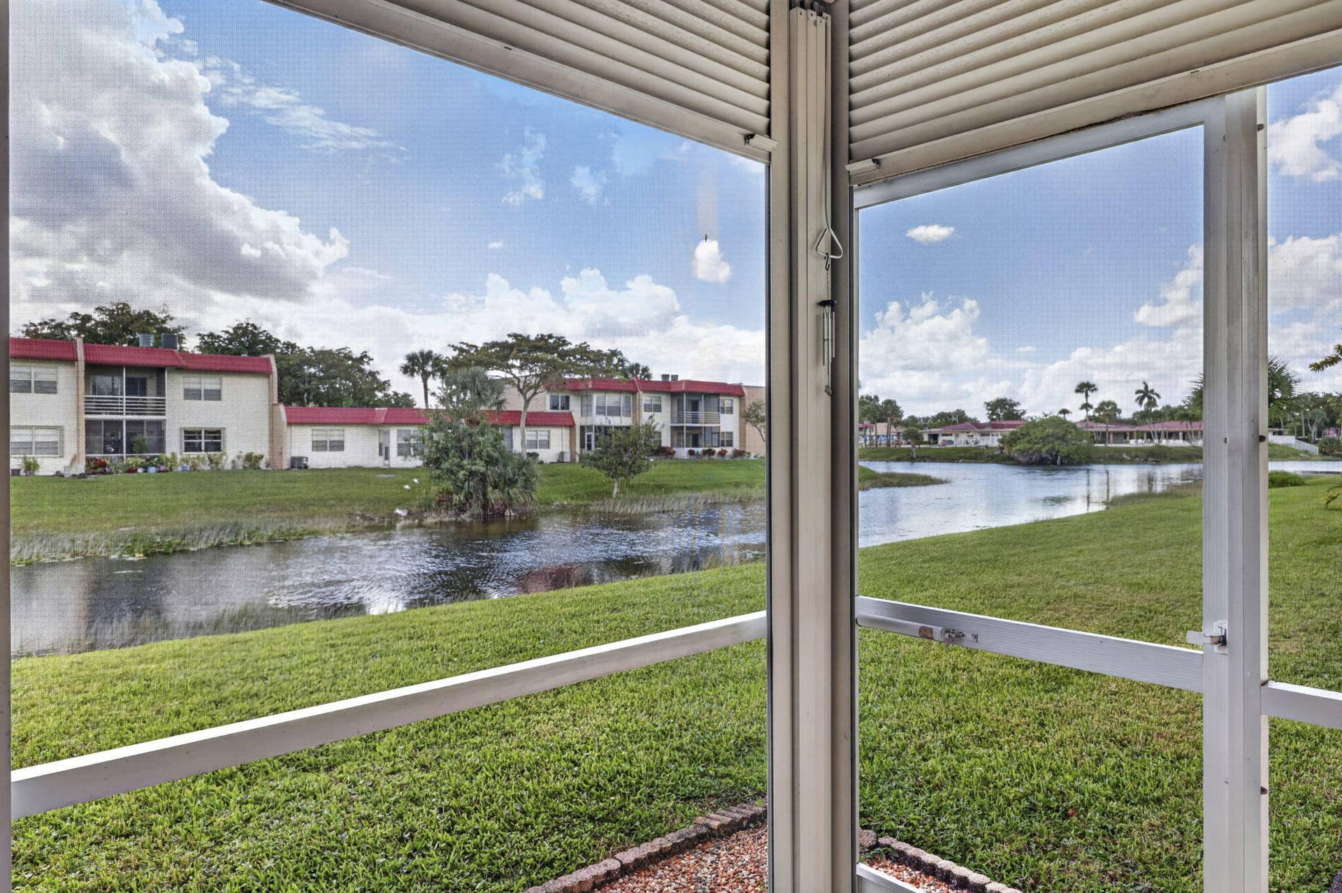 190 Lake Dora Drive, #190, West Palm Beach, FL 33411 32-web-or-mls-BS1A0141