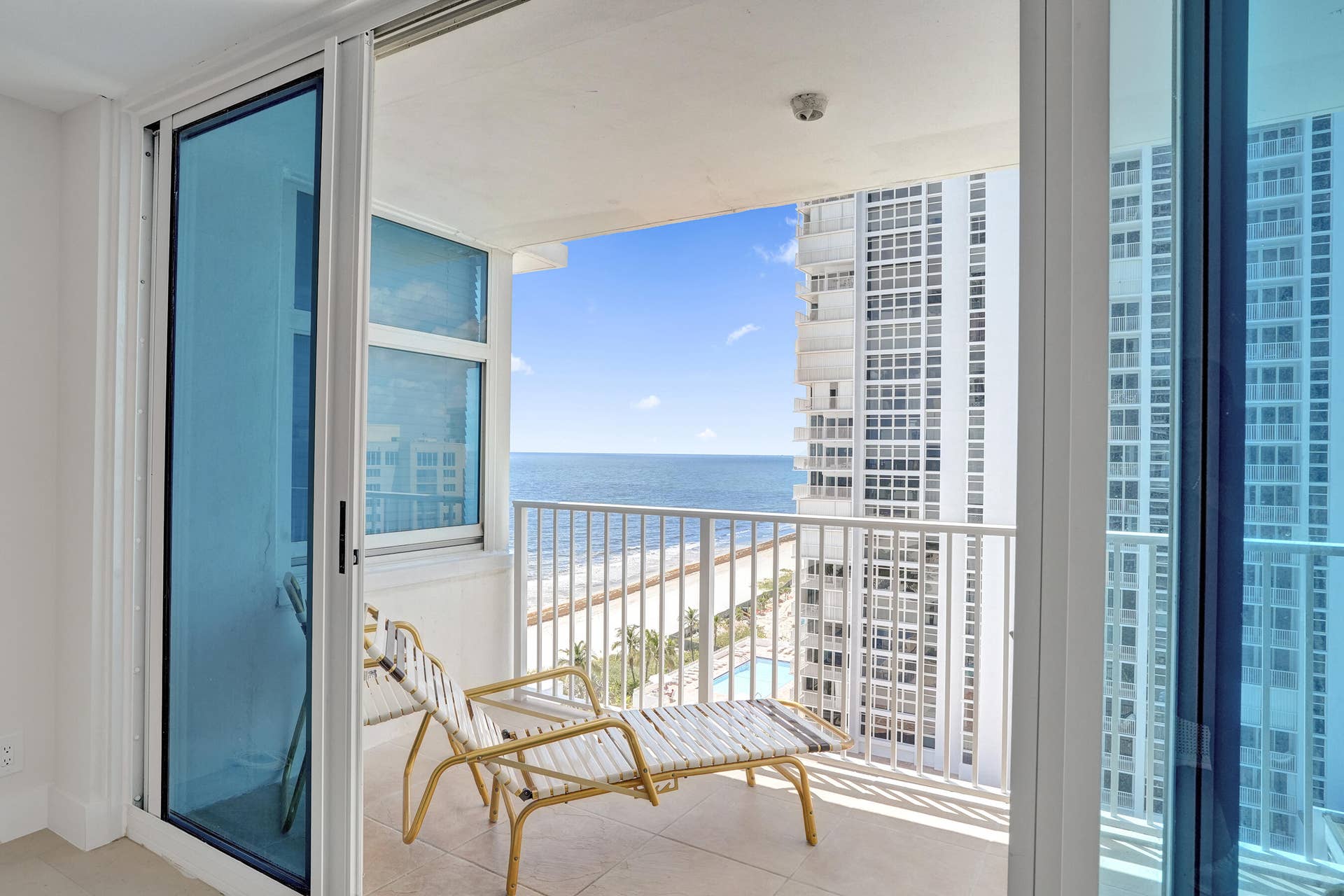 1360 S Ocean Boulevard S, #1202, Pompano Beach, FL 33062 DSC03413
