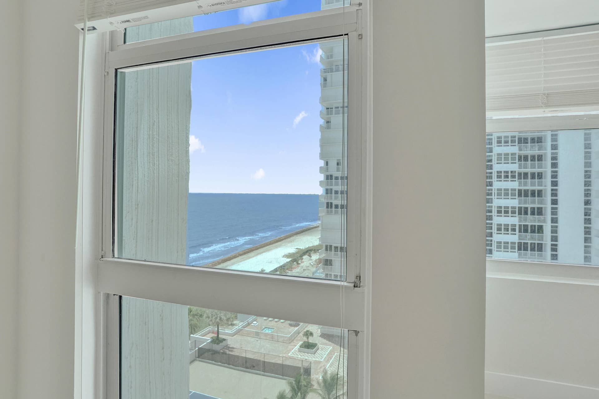 1360 S Ocean Boulevard S, #1202, Pompano Beach, FL 33062 DSC03446