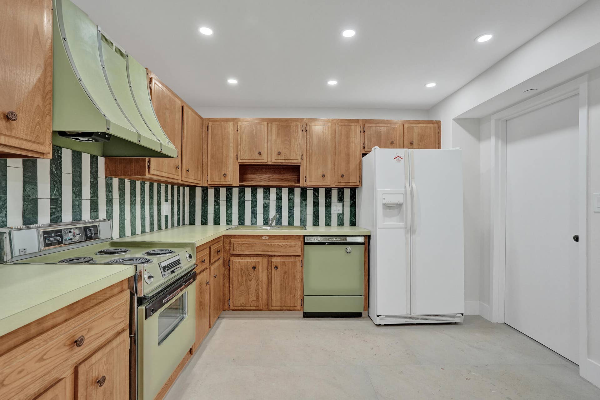 1360 S Ocean Boulevard S, #1202, Pompano Beach, FL 33062 DSC03320