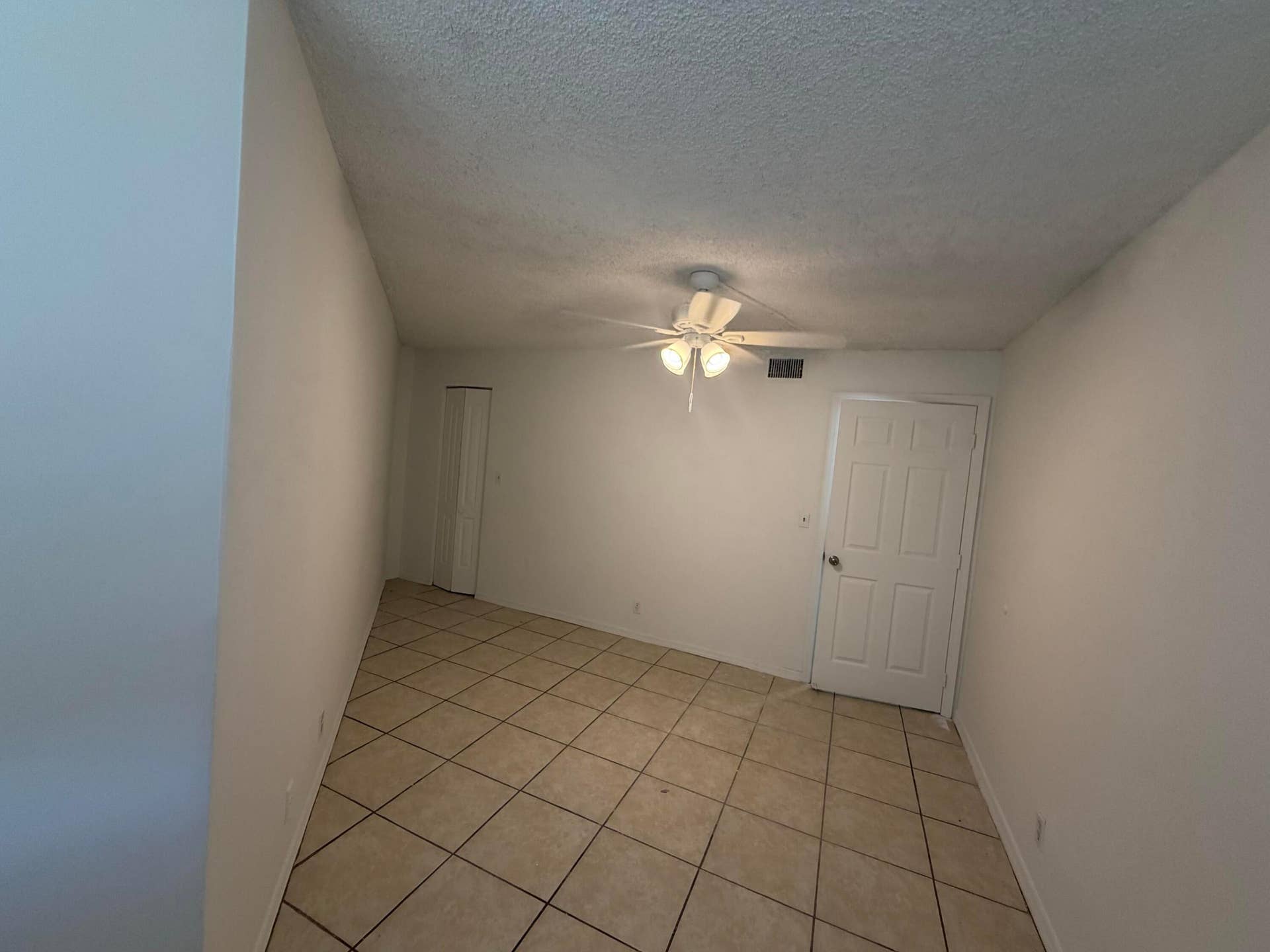 1750 N CONGRESS Avenue, #307, West Palm Beach, FL 33409 IMG_3433