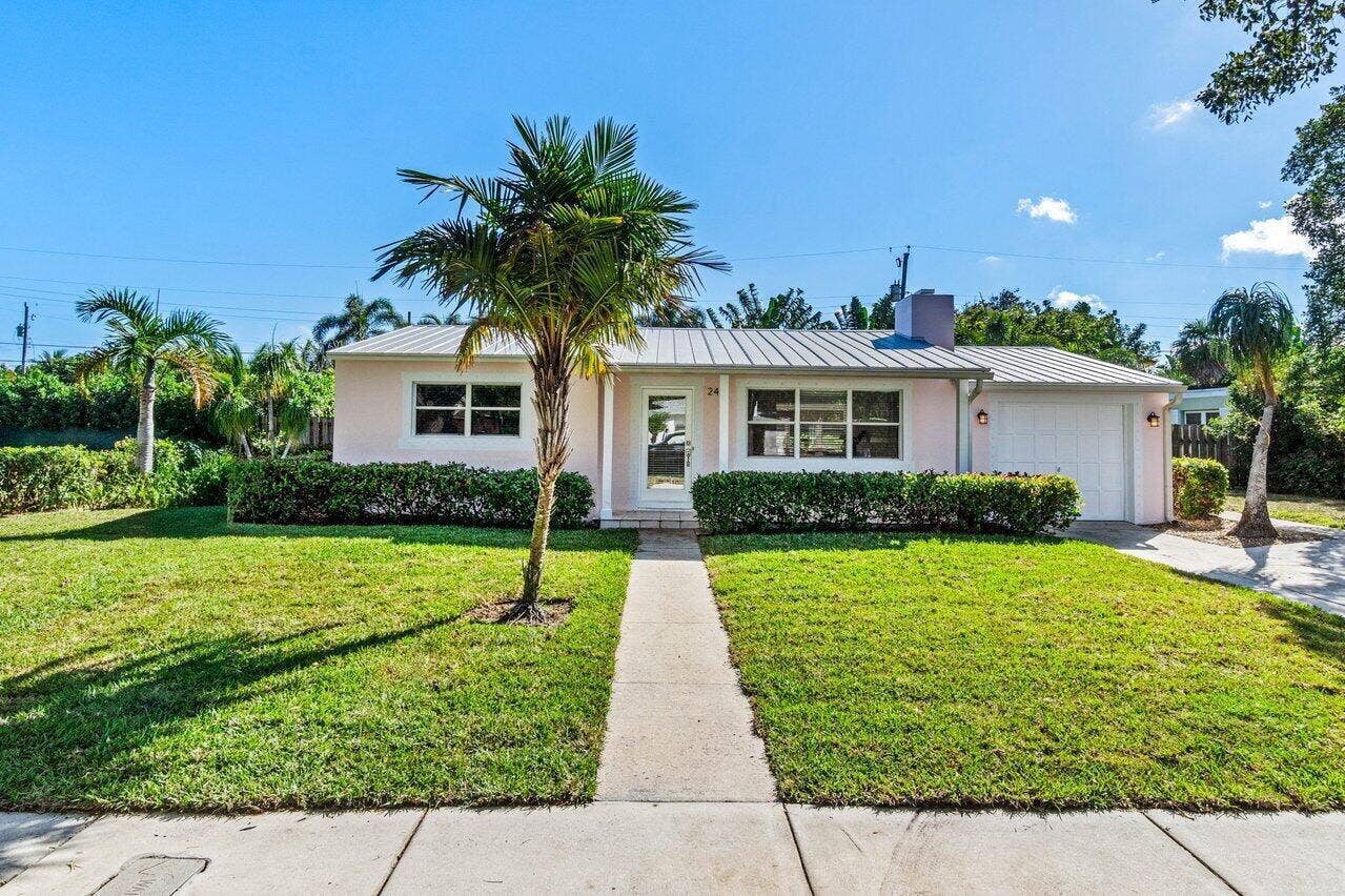 240 Forest Hill Boulevard, West Palm Beach, FL 33405 004-240ForestHillBoulevard-WestPalmBeach