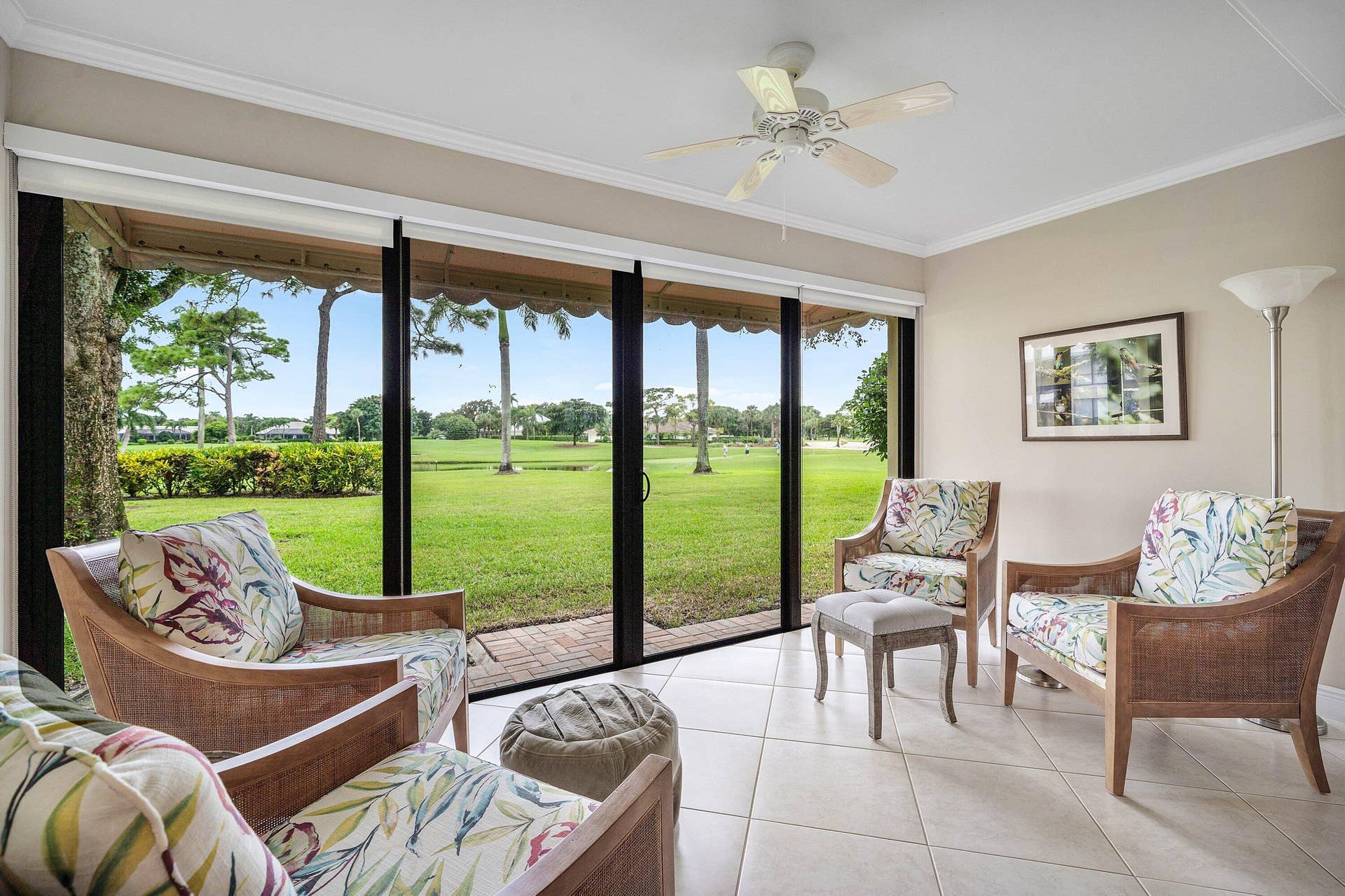 3657 Quail Ridge Drive N, #Bobwhite B, Boynton Beach, FL 33436 Casual living area