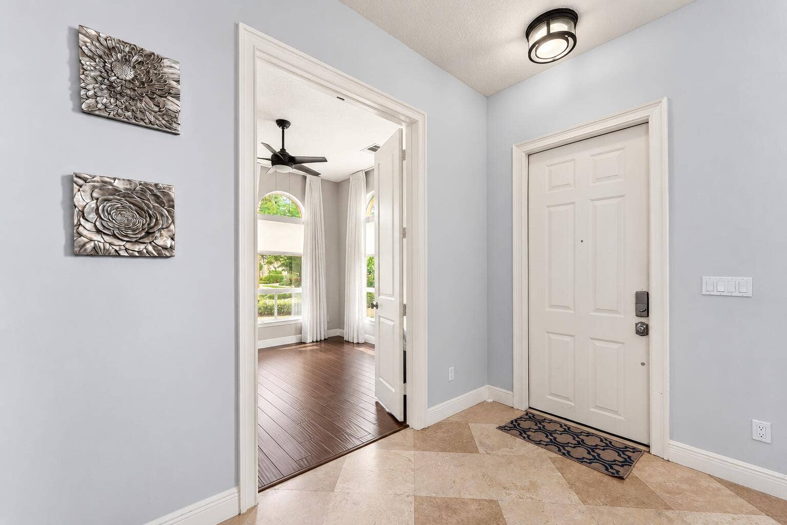115 VIA POINCIANA Lane, Boca Raton, FL 33487 Downstairs office/bedroom