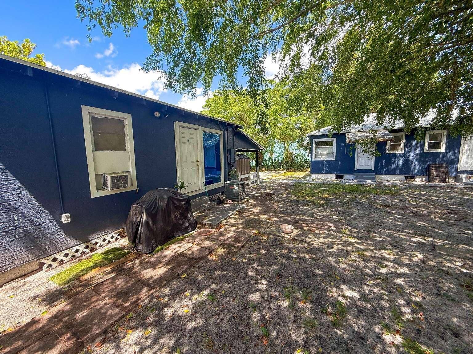 3804 Miller Avenue, West Palm Beach, FL 33405 Cunningham.5