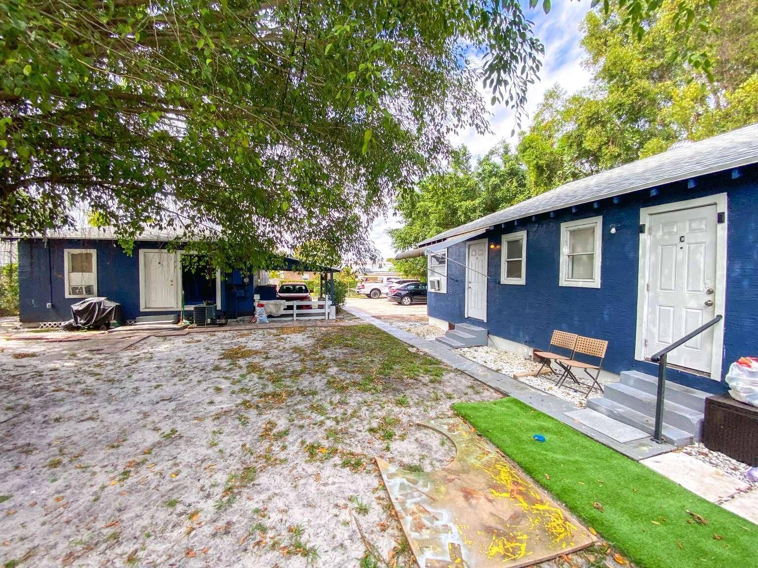 3804 Miller Avenue, West Palm Beach, FL 33405 Cunningham.2