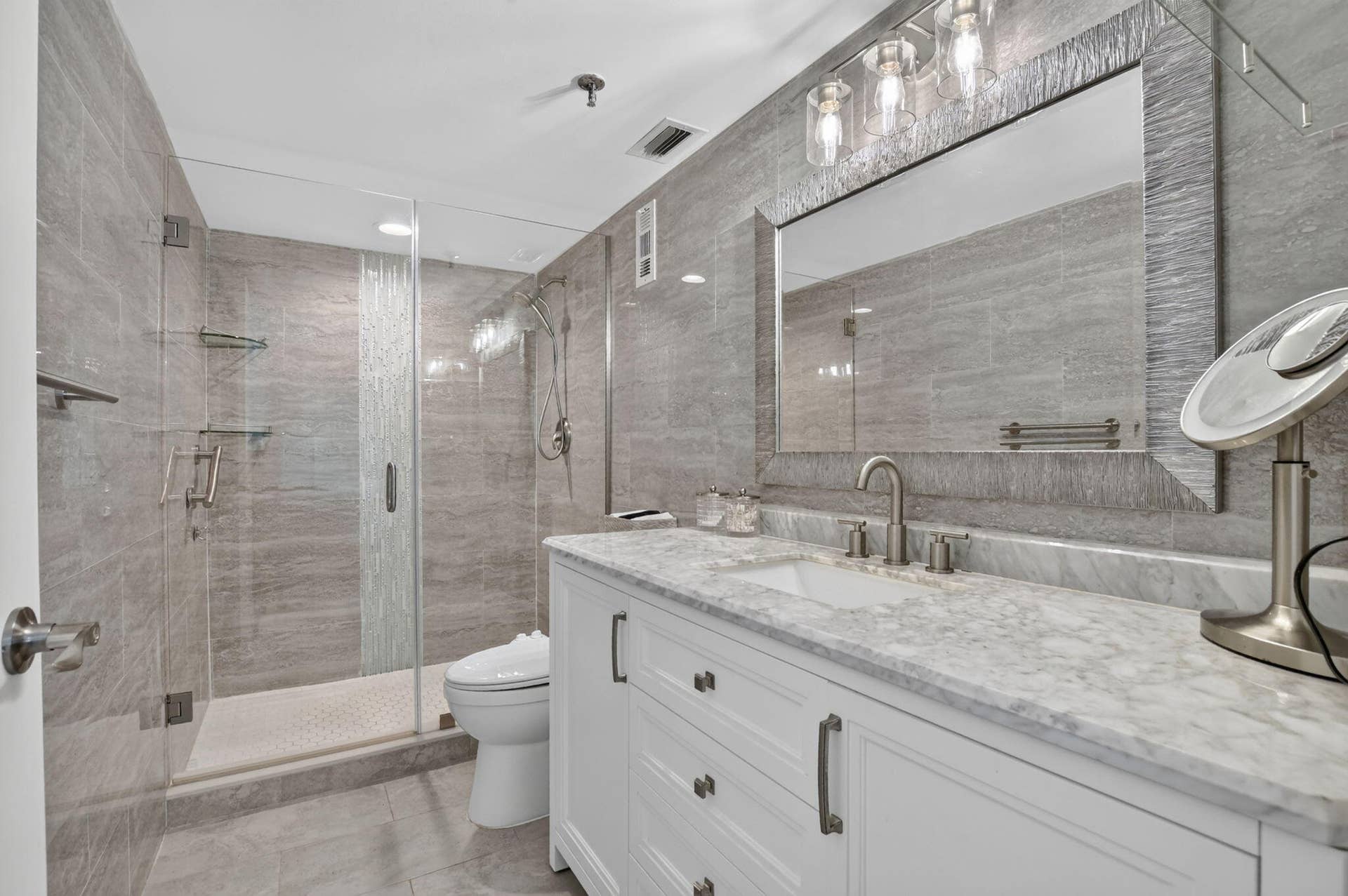 7290 KINGHURST Drive, #807, Delray Beach, FL 33446 24-web-or-mls-DSC_1007
