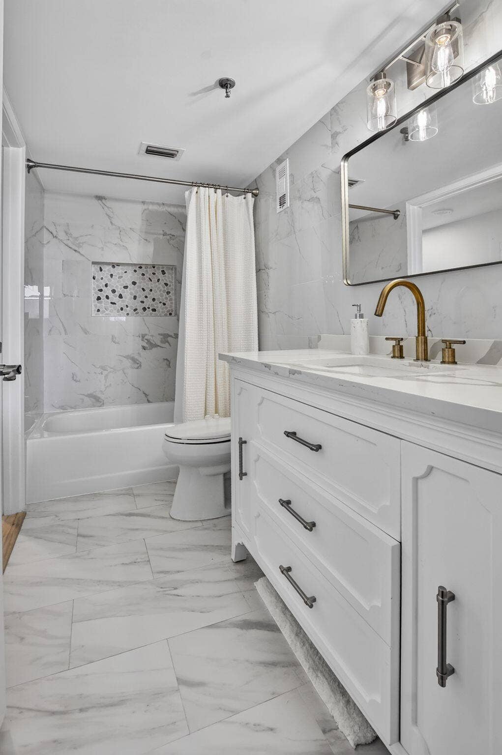 7290 KINGHURST Drive, #807, Delray Beach, FL 33446 35-web-or-mls-DSC_0910