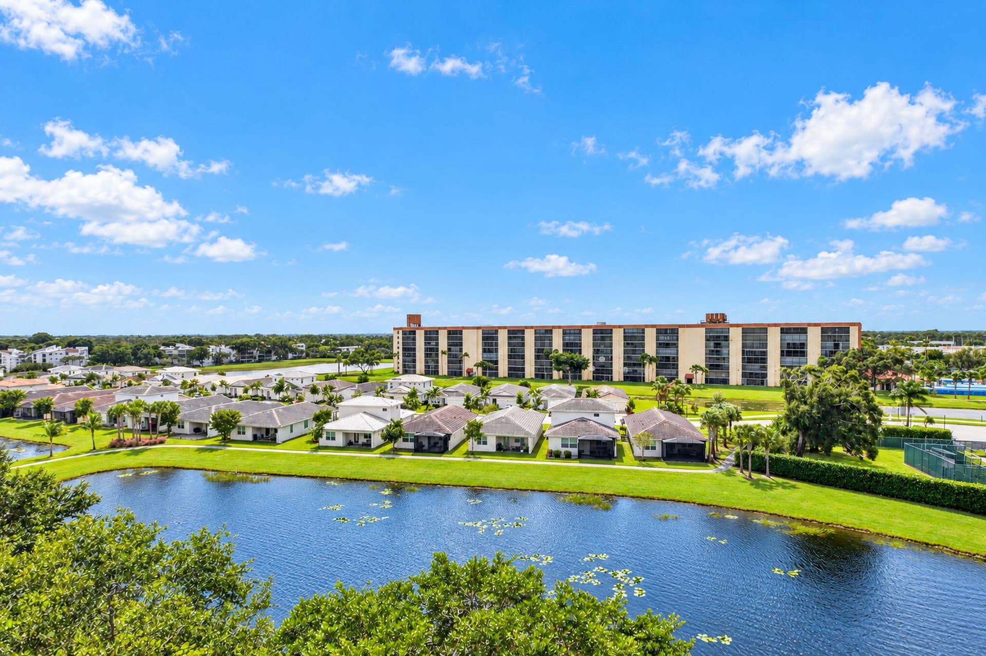 7290 KINGHURST Drive, #807, Delray Beach, FL 33446 39-web-or-mls-DSC_1061