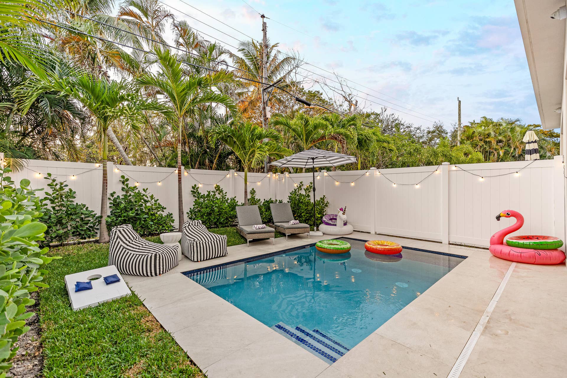 1209 NE 11th Avenue, Fort Lauderdale, FL 33304 20241221-20241221-CW5A1147