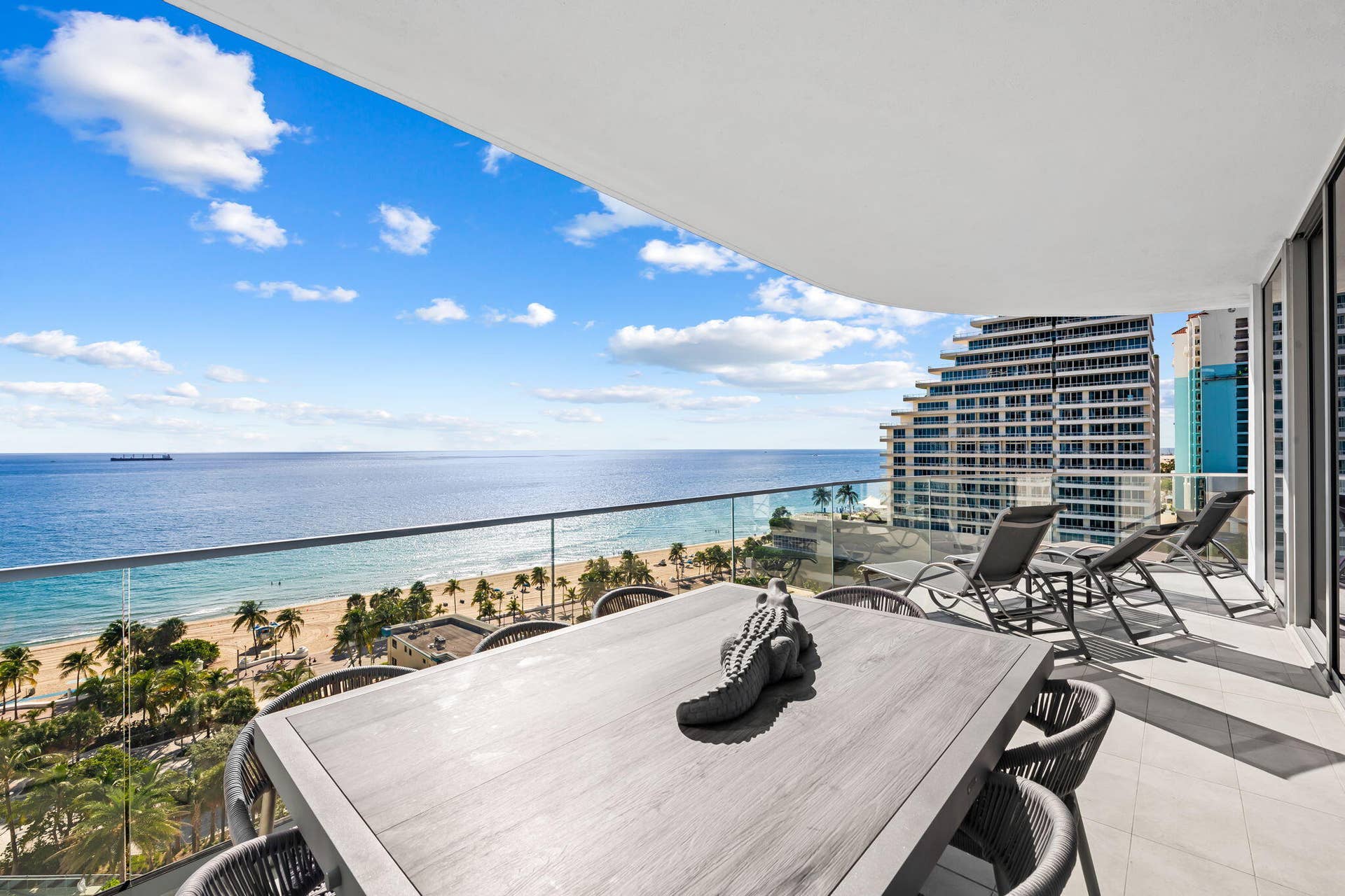 153 N Seabreeze Boulevard, #1102, Fort Lauderdale, FL 33304 46-web-or-mls-DSC_6380
