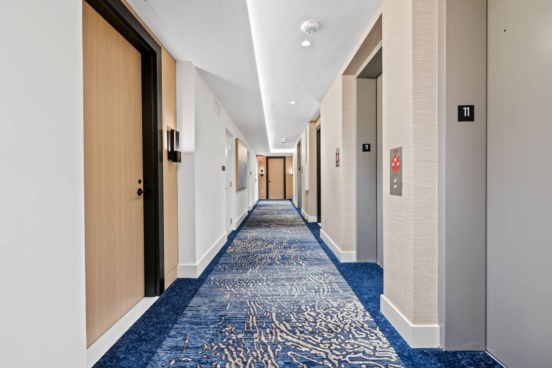 153 N Seabreeze Boulevard, #1102, Fort Lauderdale, FL 33304 Foyer