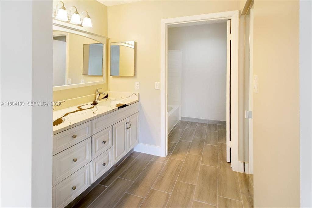 1143 CORAL CLUB Drive, #1143, Coral Springs, Coral Springs, FL 33071 88