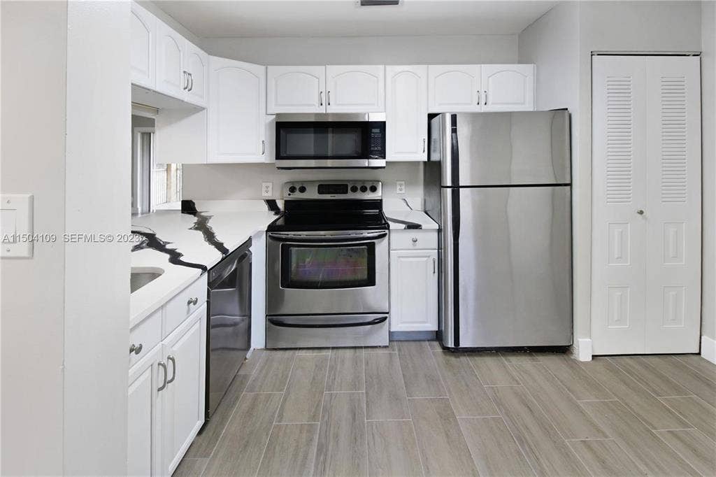 1143 CORAL CLUB Drive, #1143, Coral Springs, Coral Springs, FL 33071 22