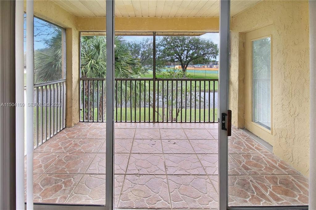 1143 CORAL CLUB Drive, #1143, Coral Springs, Coral Springs, FL 33071 666