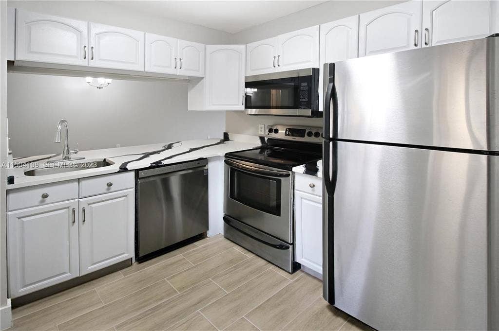 1143 CORAL CLUB Drive, #1143, Coral Springs, Coral Springs, FL 33071 44