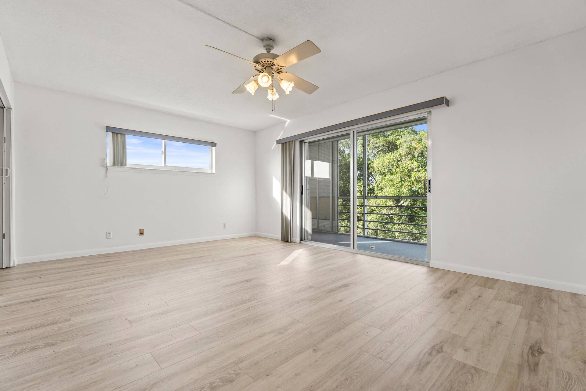 401 Greenbrier A, West Palm Beach, FL 33417 21_dsc05545
