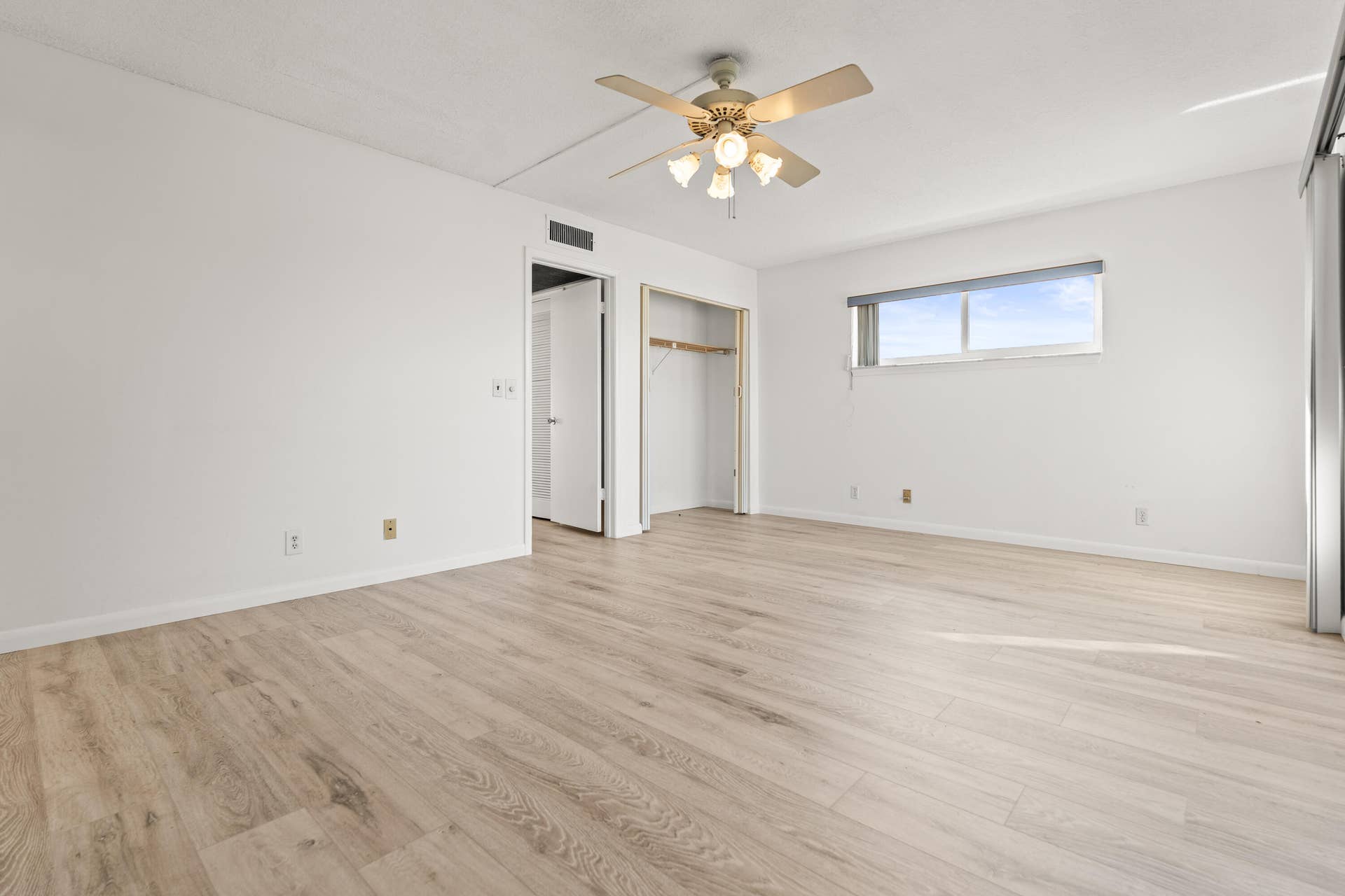 401 Greenbrier A, West Palm Beach, FL 33417 20_dsc05539