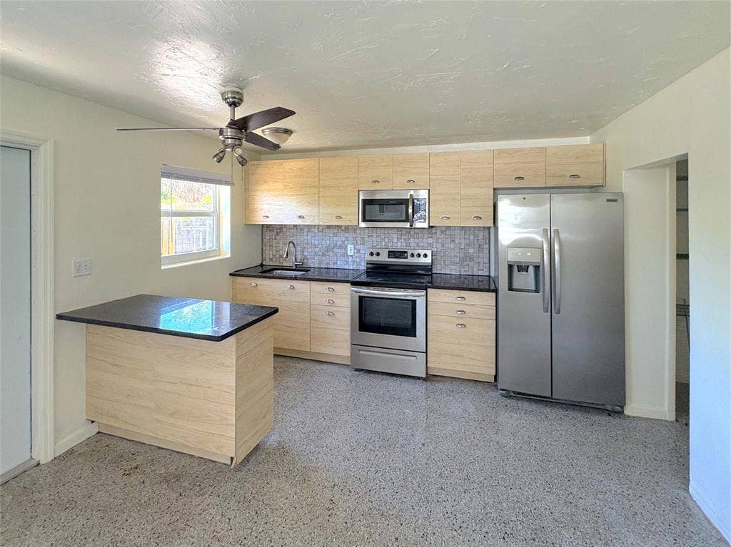 1219 NE 5TH Terrace, #1, Fort Lauderdale, FL 33304 1.ashx