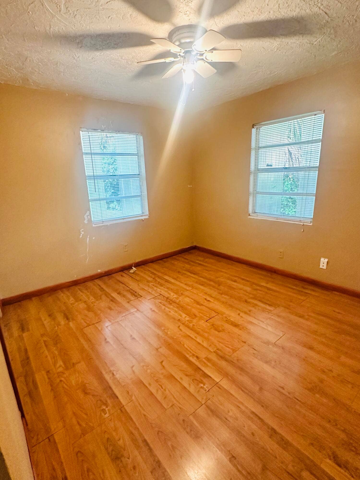 1572 W 10th Street, Riviera Beach, FL 33404 Bedroom