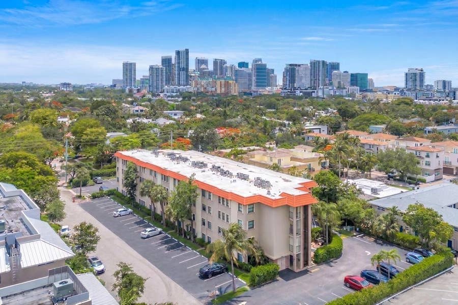 Property photo for 615 NE 12th Avenue, #310, Fort Lauderdale, FL