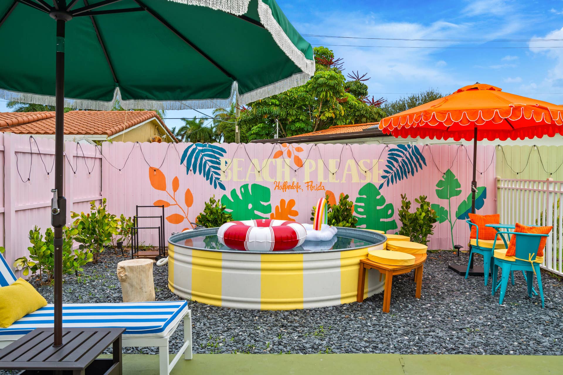 913 NE 2ND Court, Hallandale Beach, FL 33009 Hallandale Sunshine - Cowboy pool
