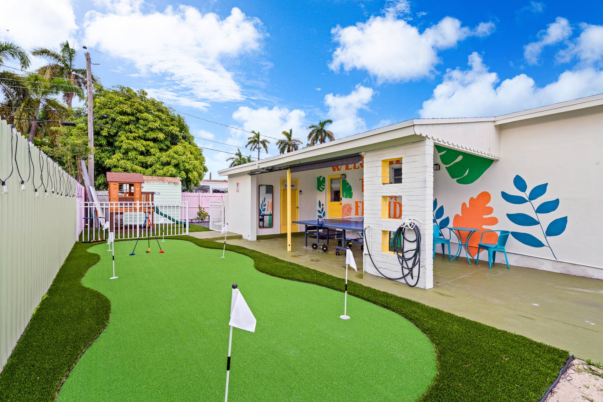 913 NE 2ND Court, Hallandale Beach, FL 33009 Hallandale Sunshine - Putting Green (3)