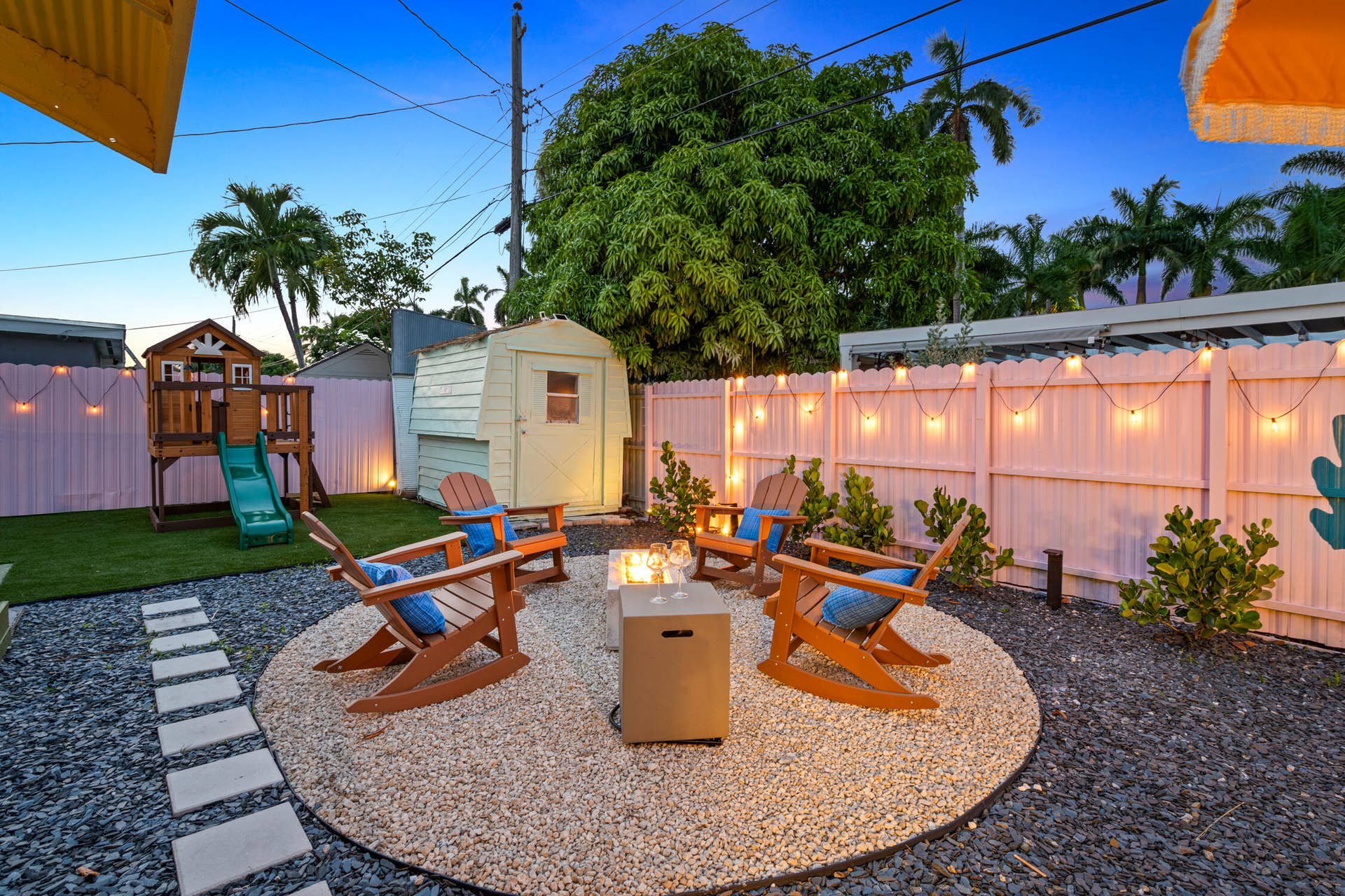 913 NE 2ND Court, Hallandale Beach, FL 33009 Hallandale Sunshine - Firepit at night