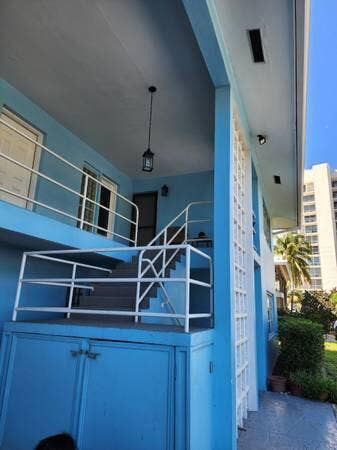 3204 Colony Club Road, #6, Pompano Beach, FL 33062 4-04