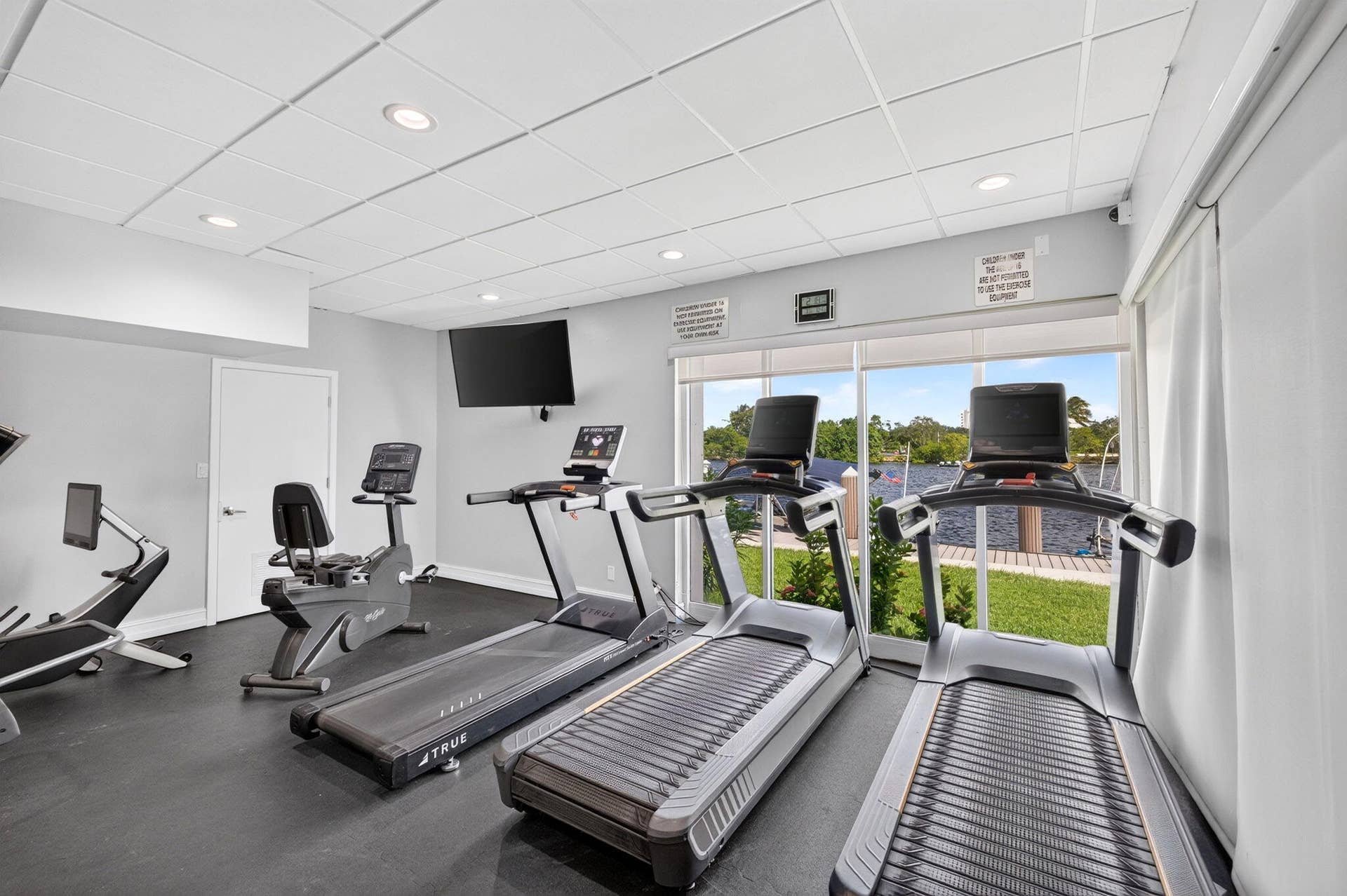 1170 N FEDERAL Highway, #512, Fort Lauderdale, FL 33304 67-web-or-mls-699A5839