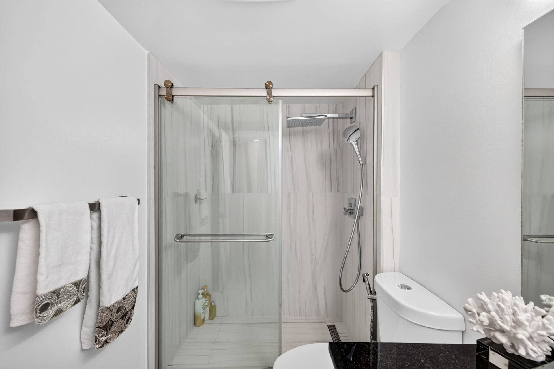 1170 N FEDERAL Highway, #512, Fort Lauderdale, FL 33304 52-web-or-mls-699A5684