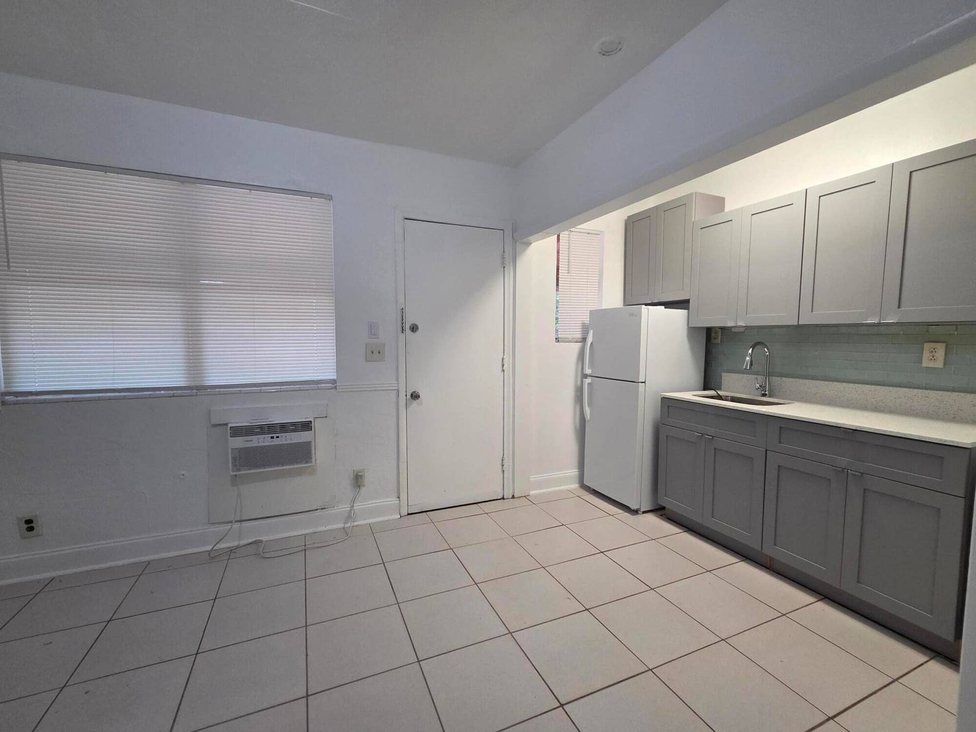 1844 Taft Street, #1-5, Hollywood, FL 33020 1000260058