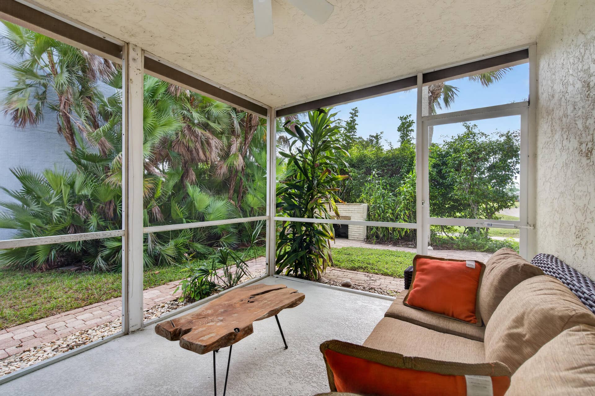 Screened Patio