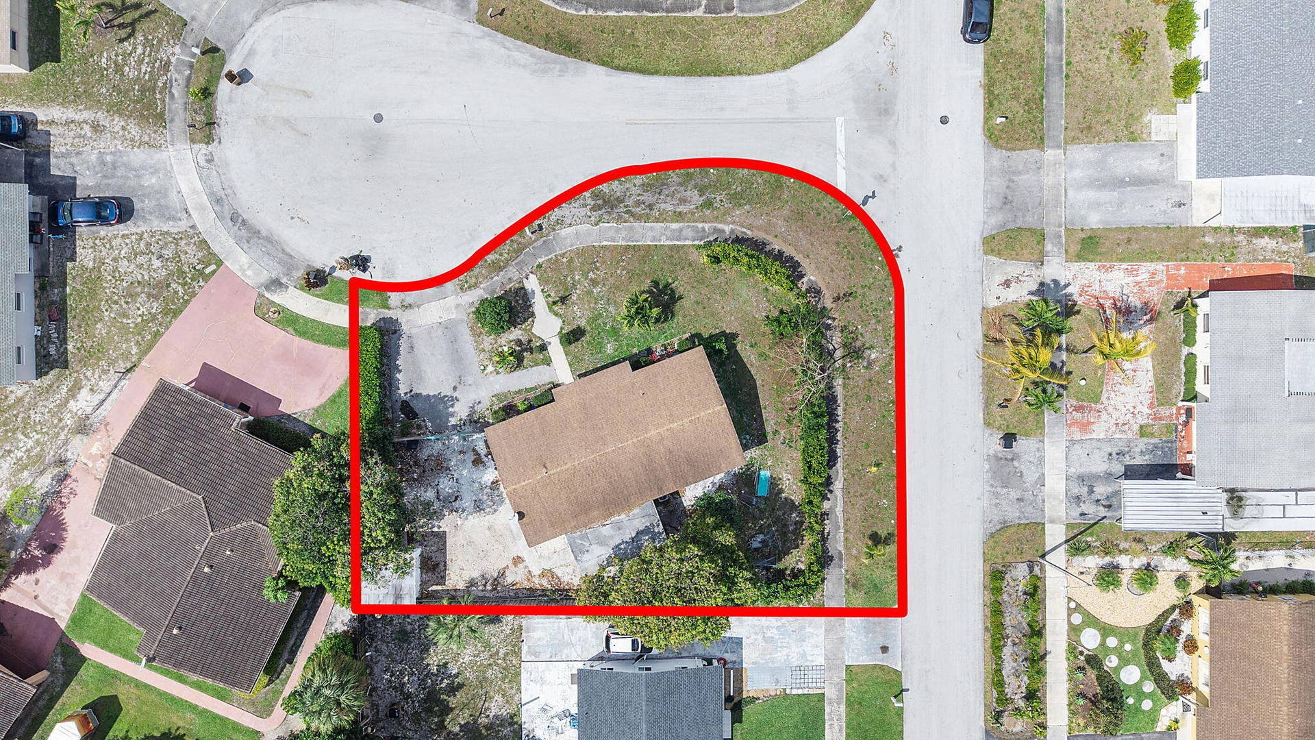 534 NW 3rd Terrace, Deerfield Beach, FL 33441 10-web-or-mls-DJI_20260303112015_0111_D