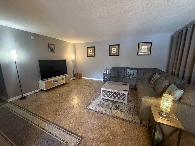376 SAXONY H, Delray Beach, FL 33446 20260916203309661946000000-o