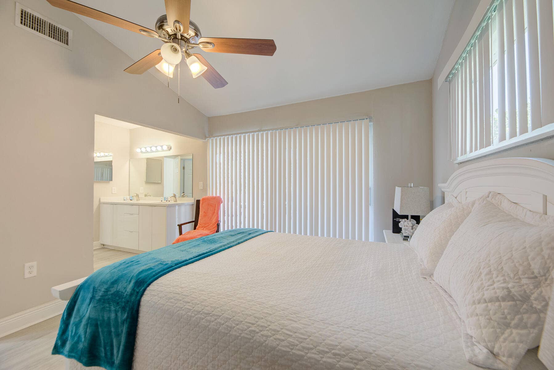 902 PALM Avenue, #3, Boca Raton, FL 33432 Photo-26