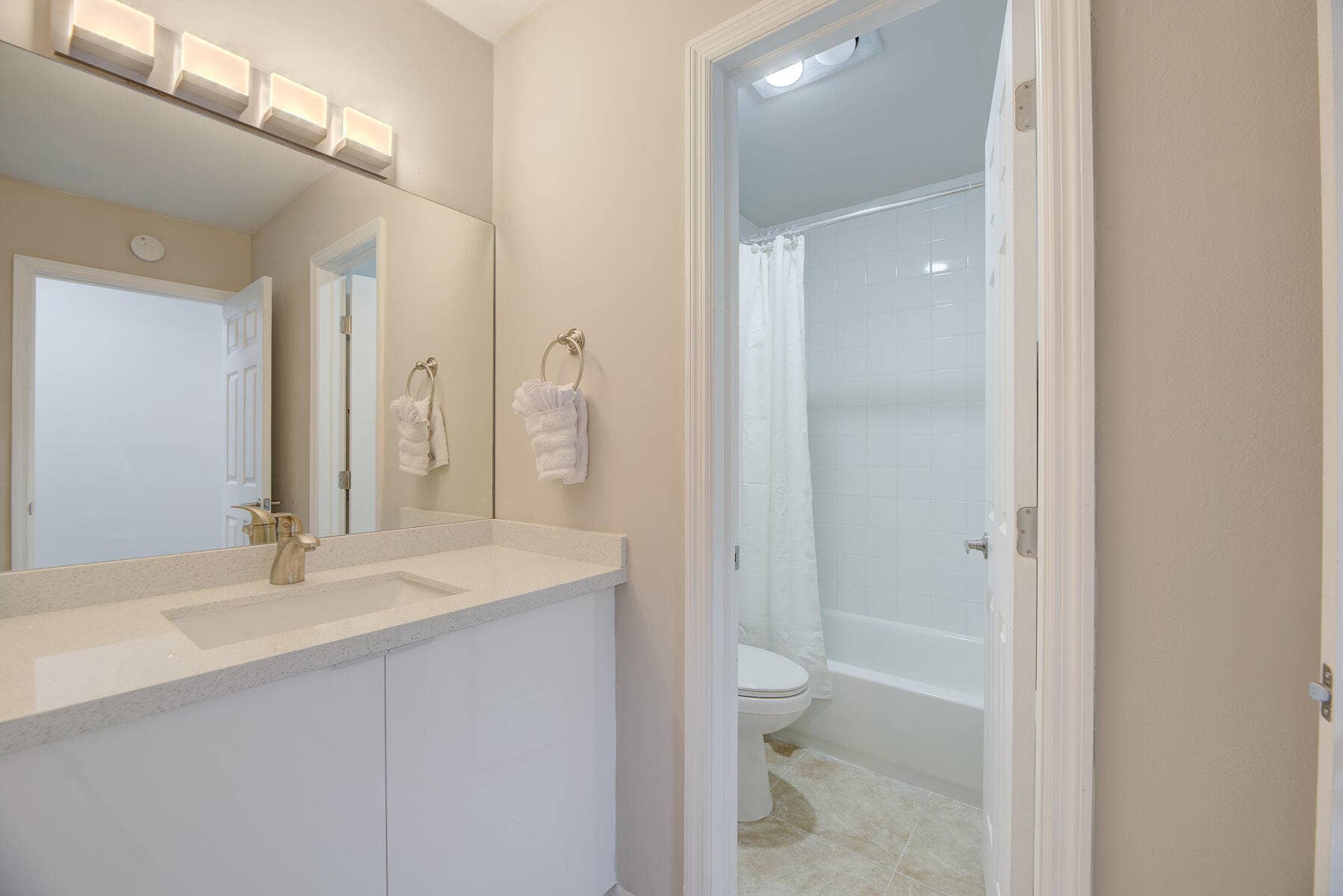 902 PALM Avenue, #3, Boca Raton, FL 33432 Photo-32