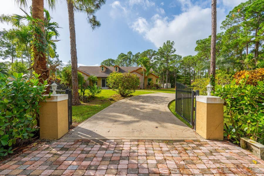 Property photo for 16824 79th Court N, Loxahatchee, FL