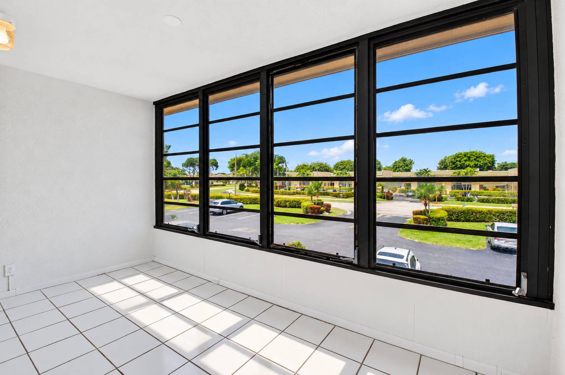 15216 Lakes Of Delray Boulevard, #155, Delray Beach, FL 33484 28-web-or-mls-DSC_3215