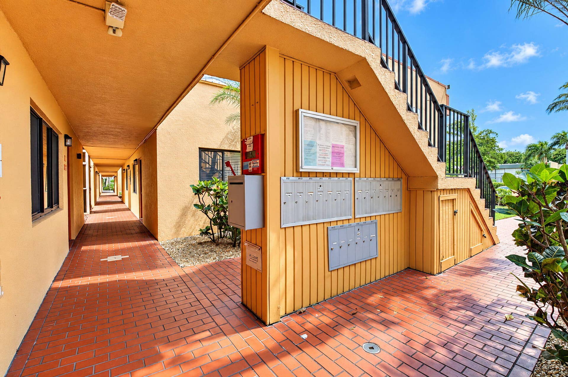 15216 Lakes Of Delray Boulevard, #155, Delray Beach, FL 33484 2-web-or-mls-DSC_2940(1)