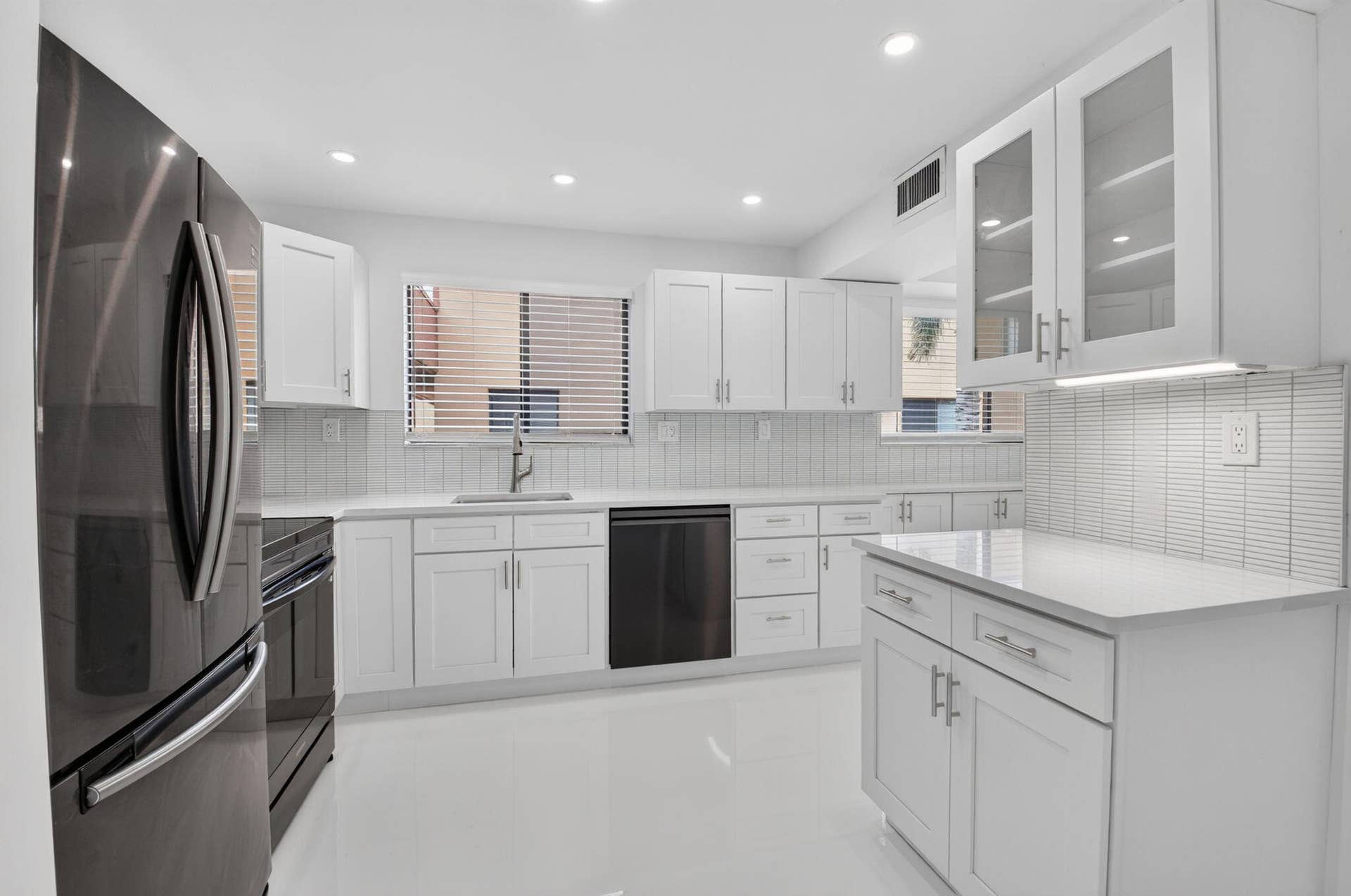 15216 Lakes Of Delray Boulevard, #155, Delray Beach, FL 33484 13-web-or-mls-DSC_3140