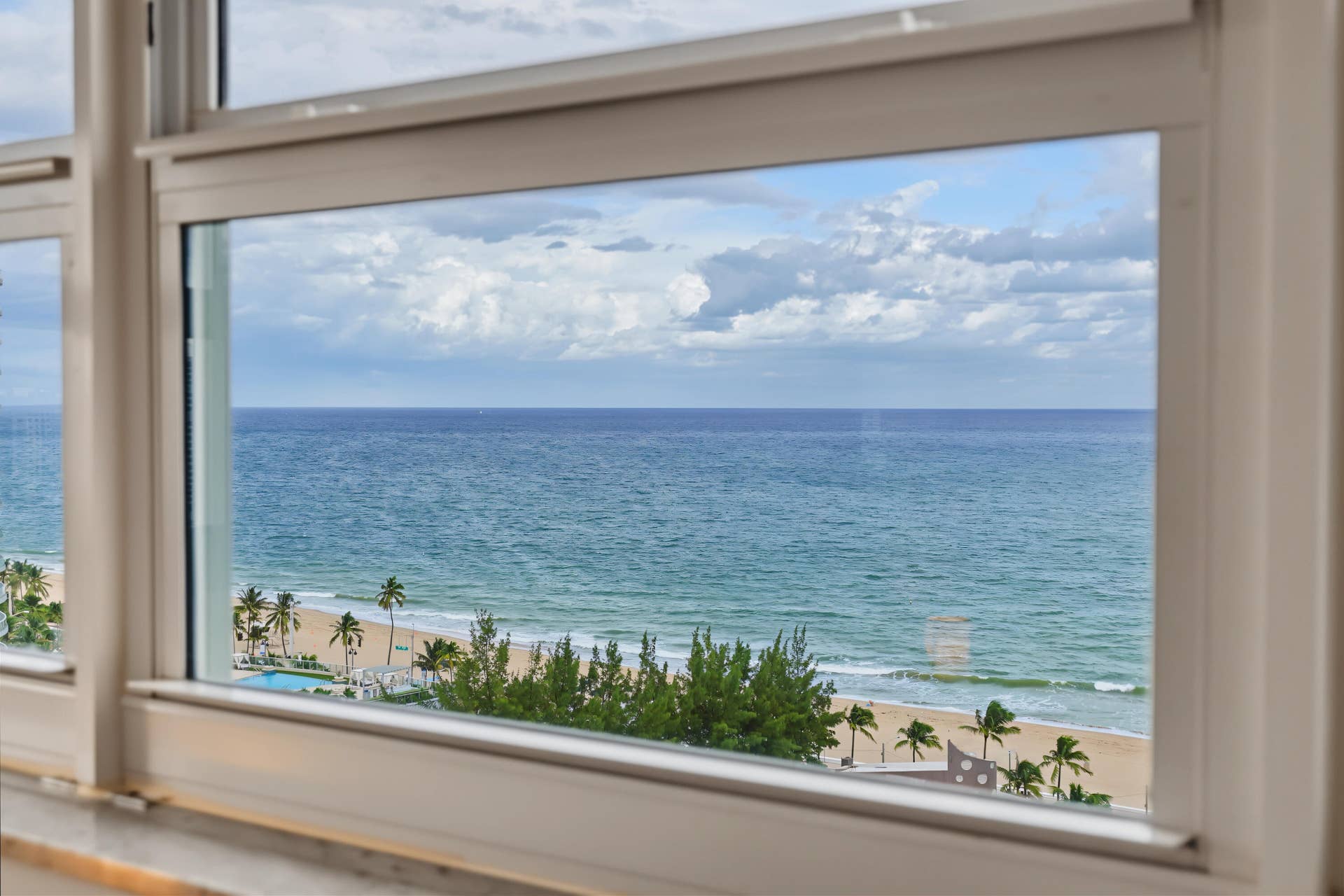 3003 TERRAMAR Street, #1701, Fort Lauderdale, FL 33304 VIEW