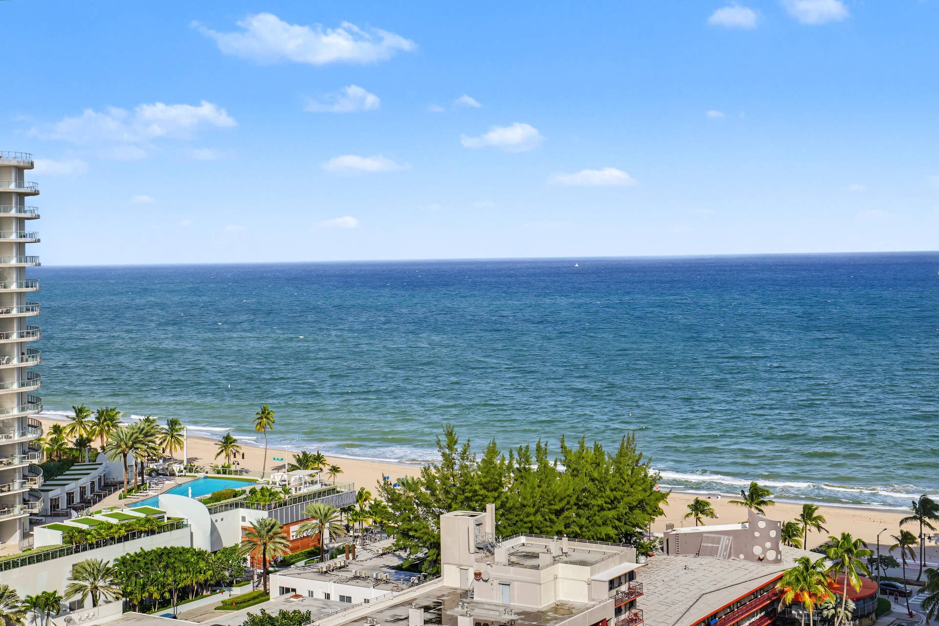 3003 TERRAMAR Street, #1701, Fort Lauderdale, FL 33304 BEACH VIEW