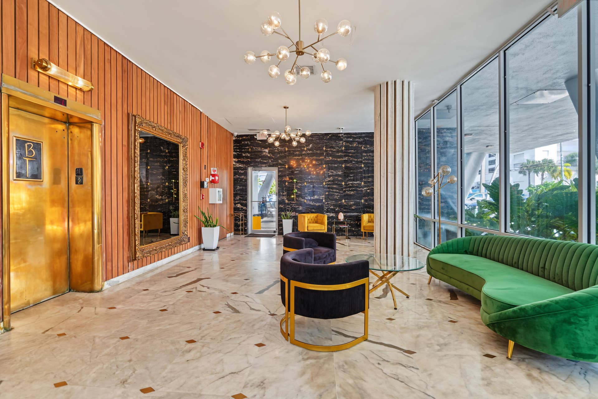 3003 TERRAMAR Street, #1701, Fort Lauderdale, FL 33304 LOBBY