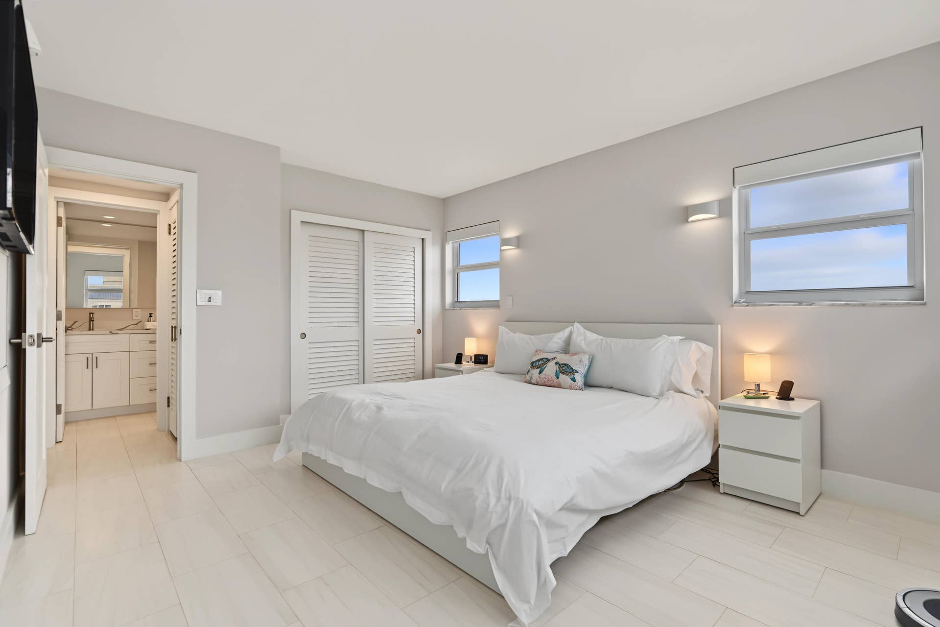 3003 TERRAMAR Street, #1701, Fort Lauderdale, FL 33304 BEDROOM