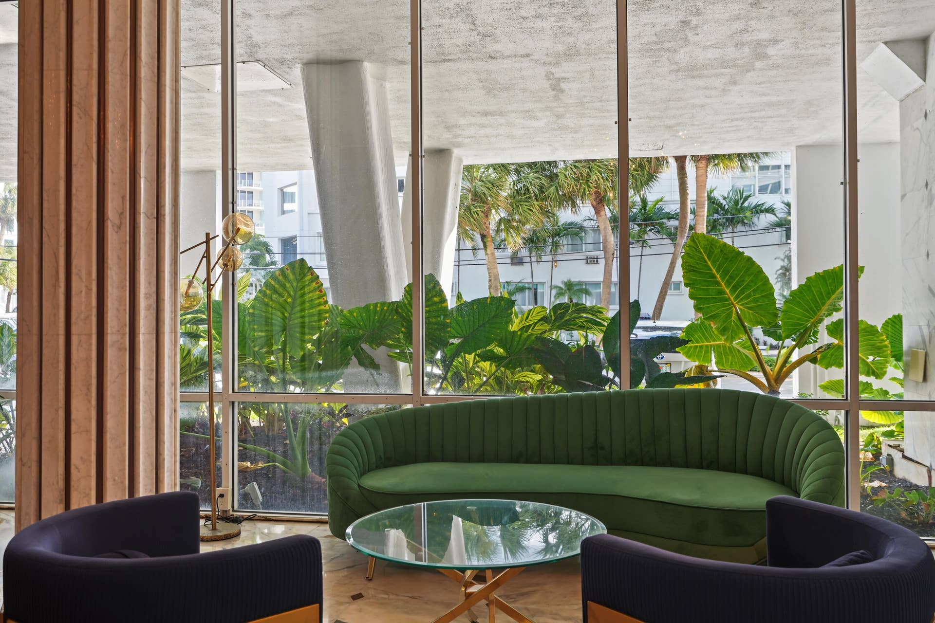 3003 TERRAMAR Street, #1701, Fort Lauderdale, FL 33304 LOBBY