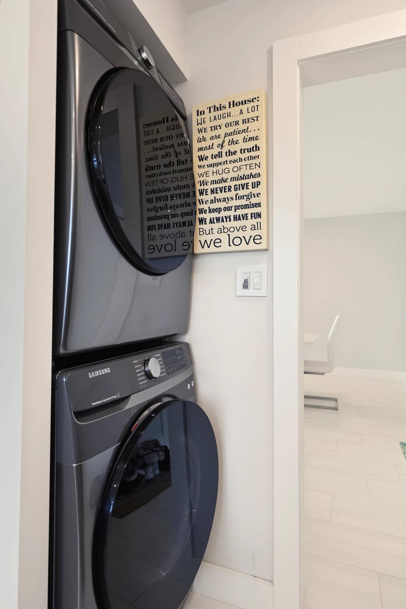 3003 TERRAMAR Street, #1701, Fort Lauderdale, FL 33304 LAUNDRY AREA
