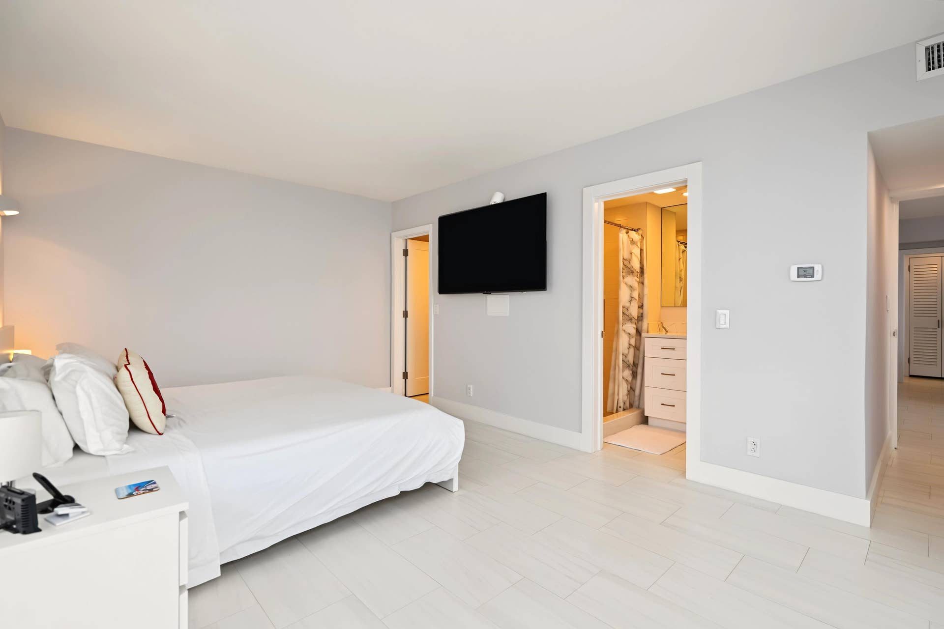 3003 TERRAMAR Street, #1701, Fort Lauderdale, FL 33304 MASTER