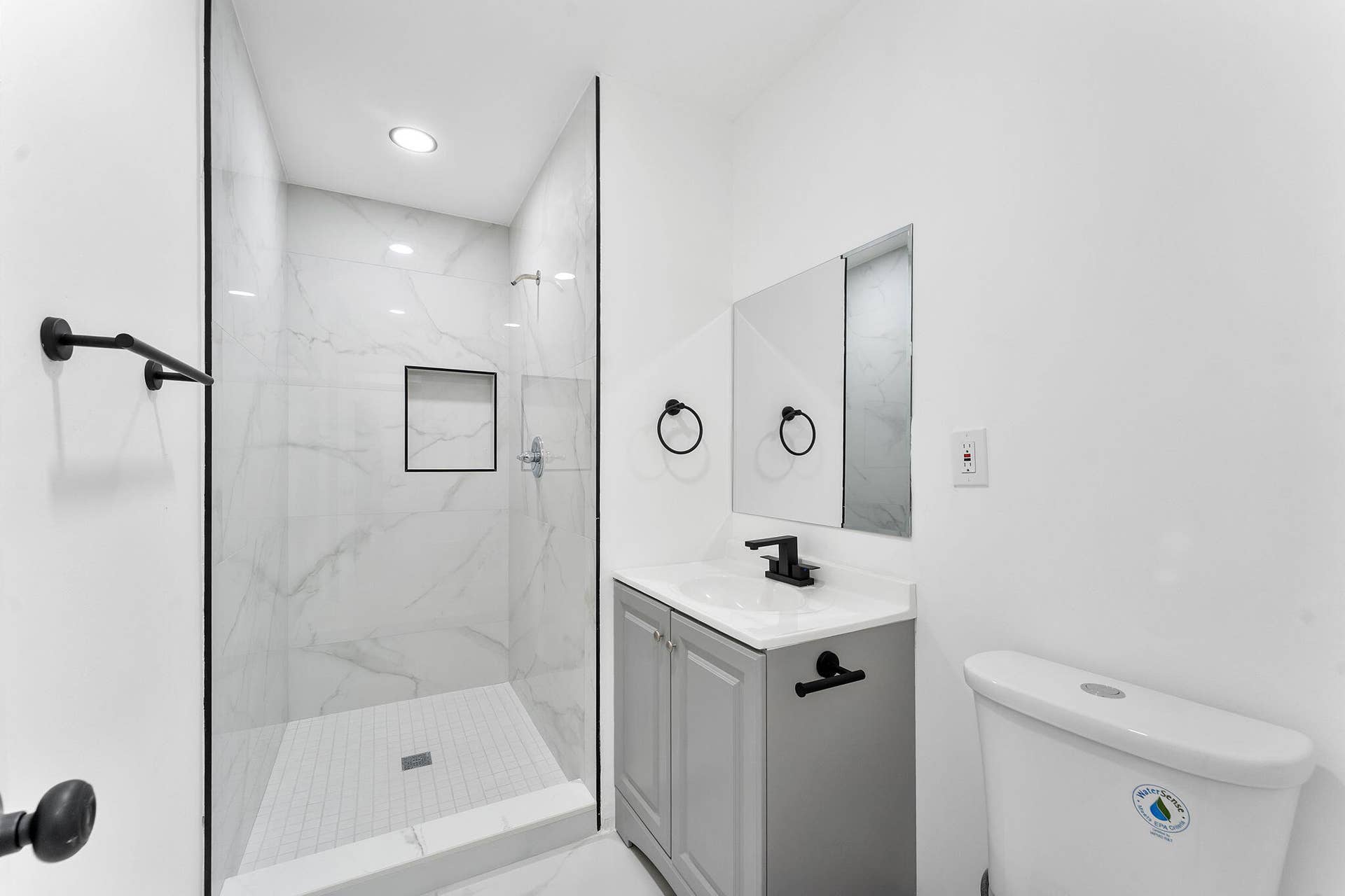 316 NW 6th Court, Deerfield Beach, FL 33441 25-web-or-mls-DSC06531